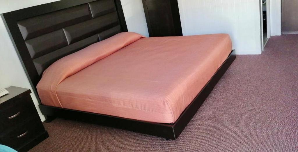 Bonitto Inn Monterrey Norte מראה חיצוני תמונה